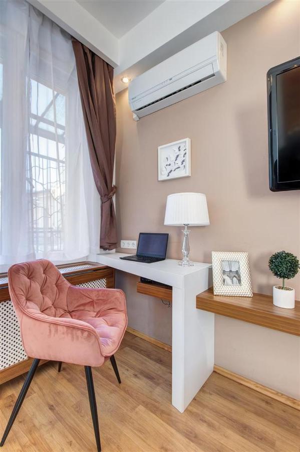 Premium Studio Szervita Square Budapest Exterior foto