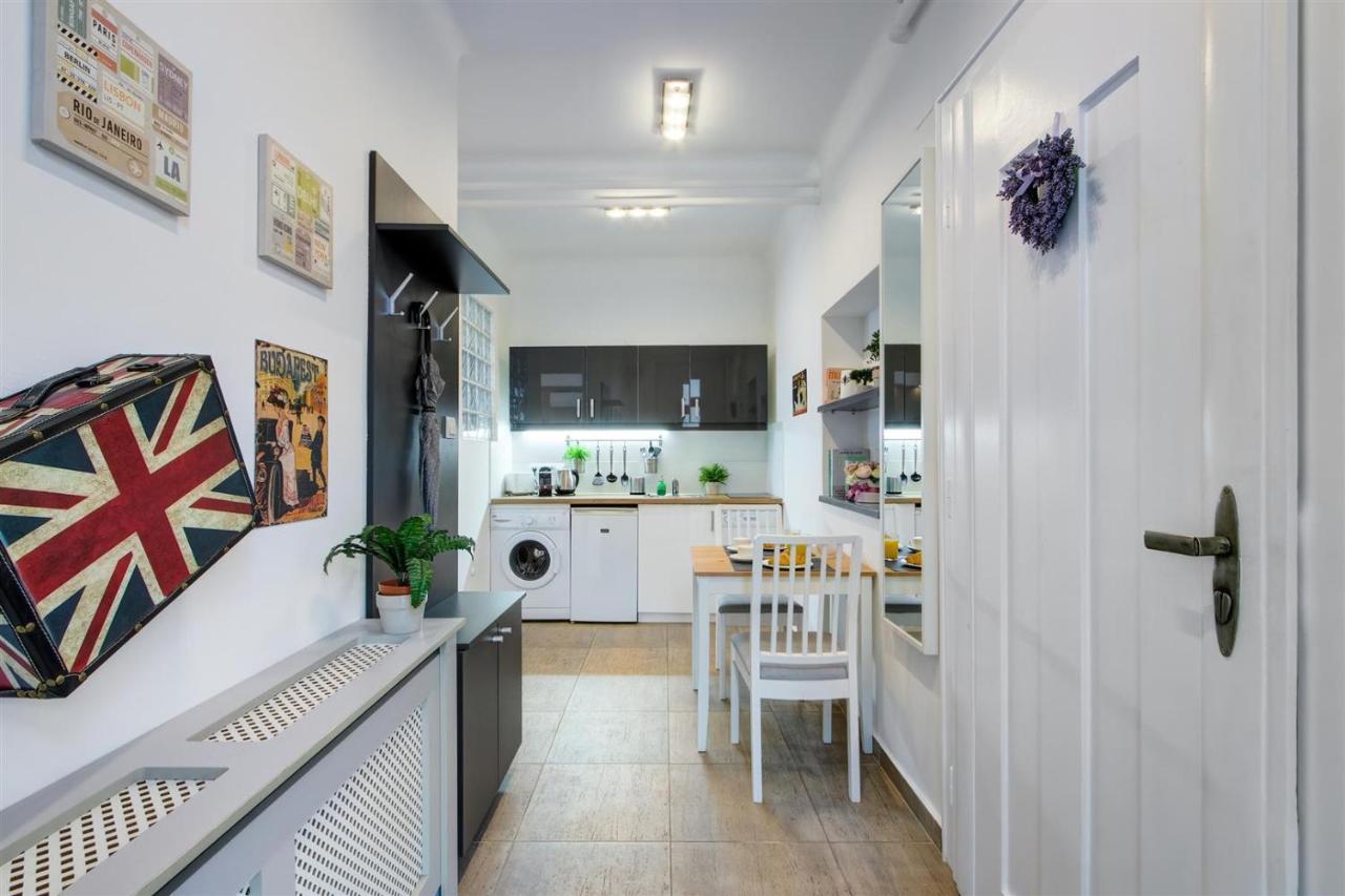Premium Studio Szervita Square Budapest Exterior foto