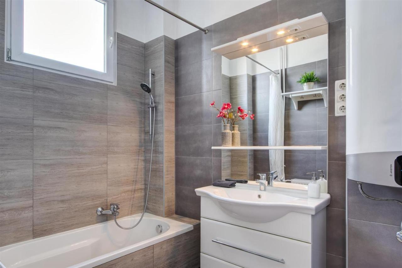 Premium Studio Szervita Square Budapest Exterior foto