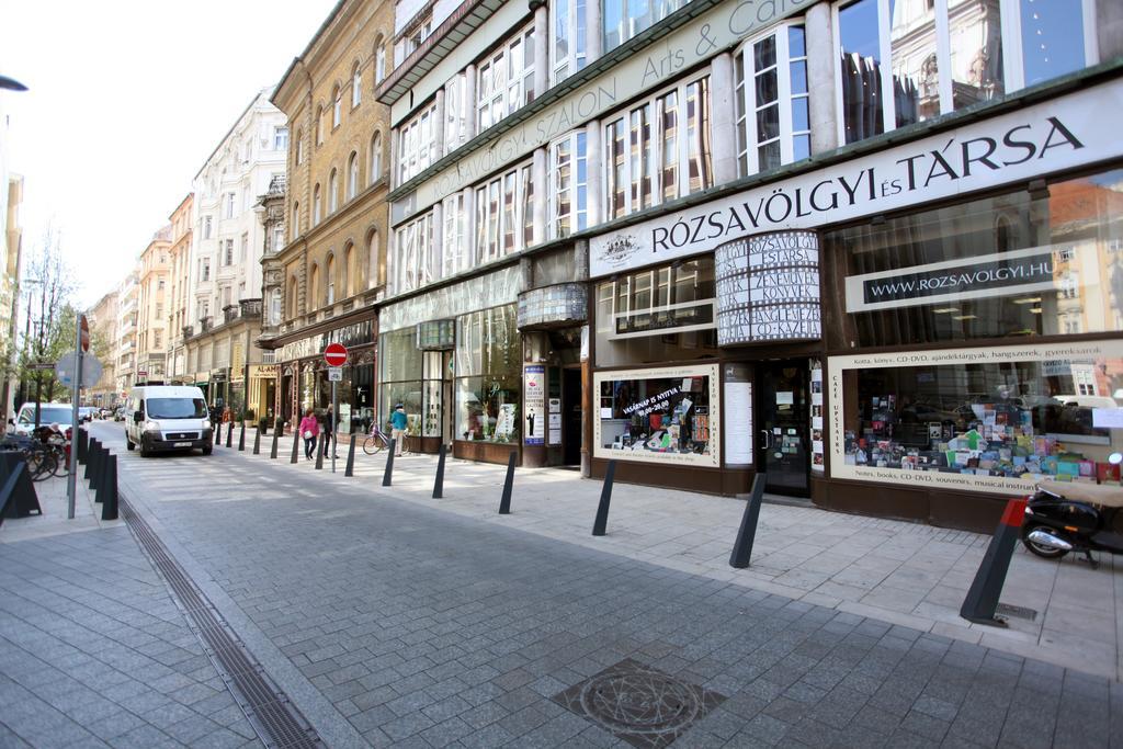 Premium Studio Szervita Square Budapest Exterior foto
